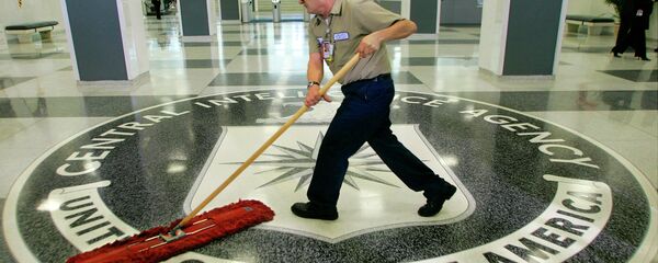 In this 2005 file photo, a workman slides a dustmop over the floor at the Central Intelligence Agency headquarters in Langley, Va., near Washington - Sputnik International