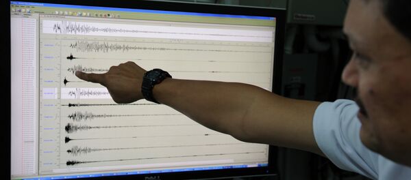 A strong earthquake with a magnitude of 6.0 struck late Saturday off San Antonio in the province of Zambales in the western Philippines, local seismologists said. - Sputnik International