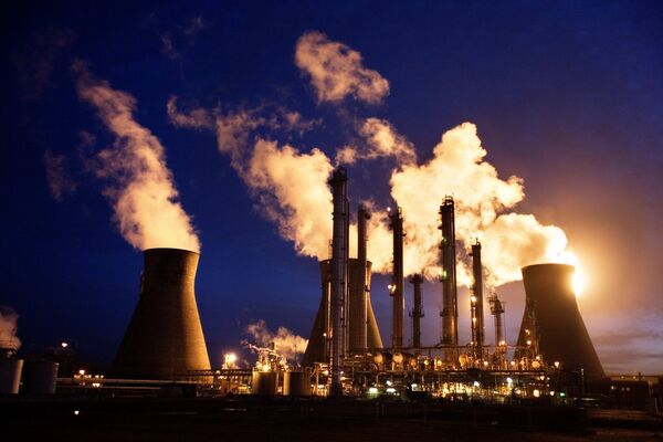 Shell Announces Plans to Reach Net-Zero Emissions by 2050 - Sputnik International