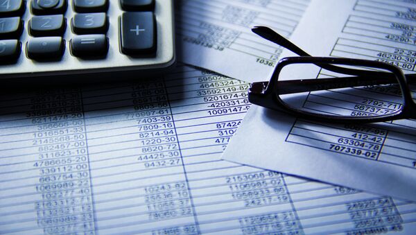Калькулятор и очки, график планирования экономики - Sputnik International