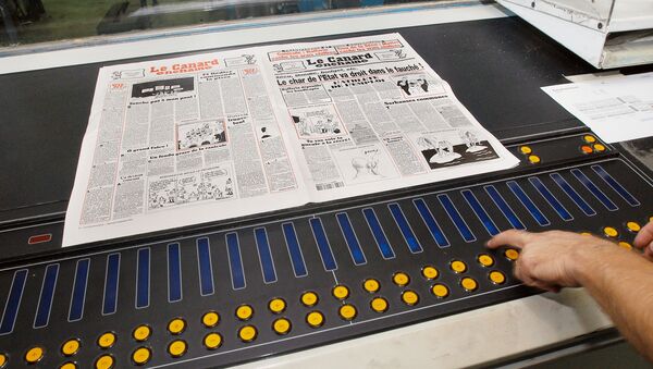 Le Canard Enchaîné, a major French satirical weekly - Sputnik International