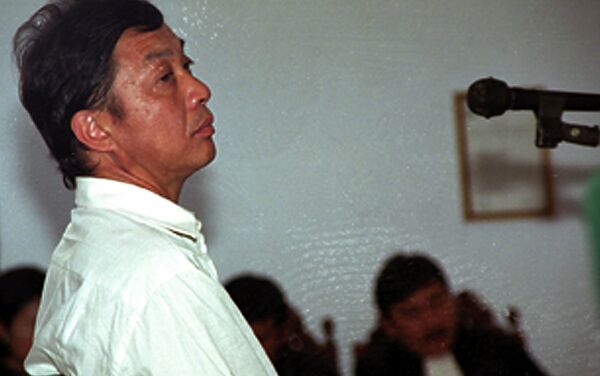 Dutch citizen Ang Kiem Soei sits in a Tangerang courtroom while awaiting sentencing, in this file picture taken January 13, 2003 - Sputnik International