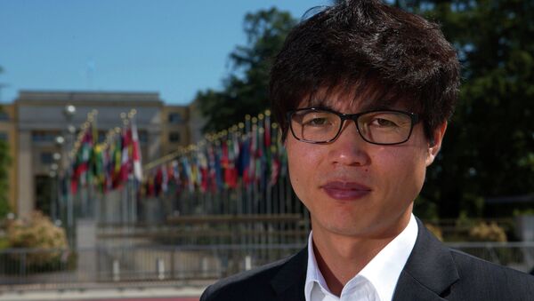 Shin Dong-hyuk poses after an interview with Reuters in Geneva in this June 5, 2013 file photo. - Sputnik International