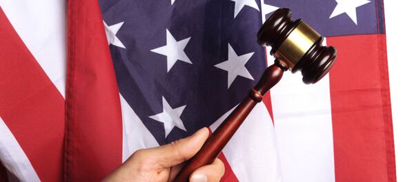 Grand juror who participated in the investigation into the case of unarmed black teenager Michael Brown shot dead by white police officer, has sued St. Louis County Prosecuting Attorney for the right to provide more accurate details about the case - Sputnik International