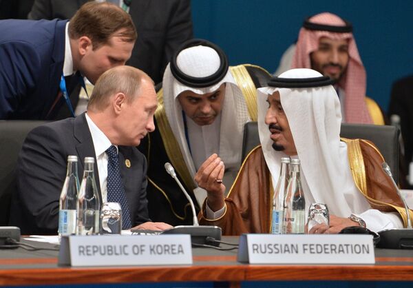 Russian President Vladimir Putin and Crown Prince, Deputy Chairman of the Council of Ministers, Defense Minister of Saudi Arabia Salman bin Abdulaziz Al Saud Russian President Vladimir Putin and Crown Prince, Deputy Chairman of the Council of Ministers, Defense Minister of Saudi Arabia Salman bin Abdulaziz Al Saud - Sputnik International