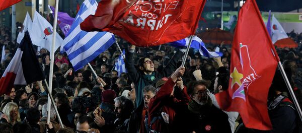 Supporters of radical leftist Syriza party - Sputnik International