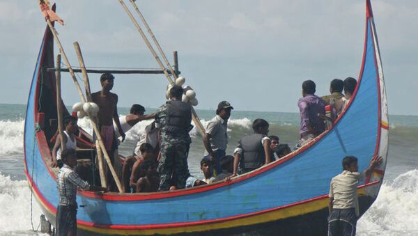 A migrant boat in South East Asia - Sputnik International