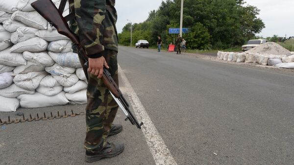 Militia checkpoint in Debaltsevo, Donetsk Region - Sputnik International