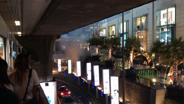 Explosion outside Siam Paragon next to BTS Siam - Sputnik International