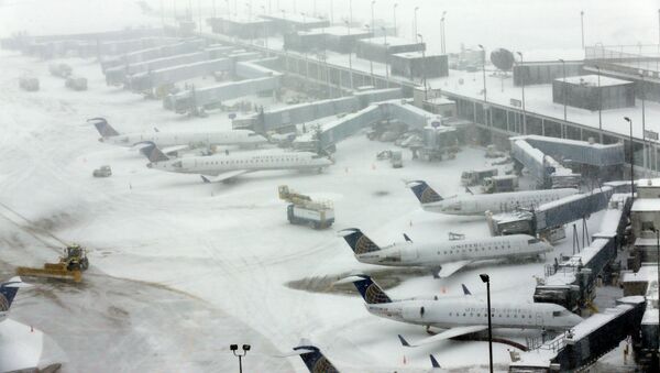 Snow blankets O'Hare International Airport, Sunday, Feb. 1, 2015, in Chicago - Sputnik International