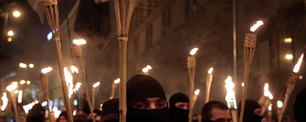 Ukrainian nationalists attempt to march to Kiev's Independence Square - Sputnik International