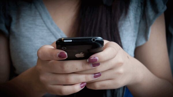 Florida prosecutors can't try teens for sexting - Sputnik International