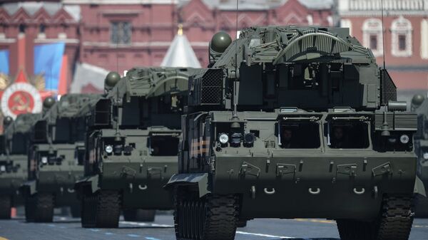 Tor missile systems rumbling down Red Square during a Victory Day parade. File photo. - Sputnik International