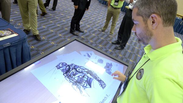 Sketches of the body armor exoskeleton during the Special Operations Forces Industry Conference in Tampa - Sputnik International