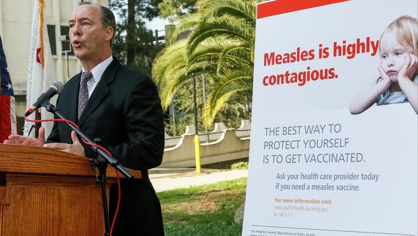 Los Angeles County Department of Public Health Interim Health Officer Dr. Jeffrey Gunzenhauser speaks about the state's measles outbreak during a news conference. - Sputnik International
