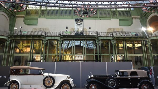 The Discreet Charm of the Past: Vintage Cars Auction in Paris - Sputnik International