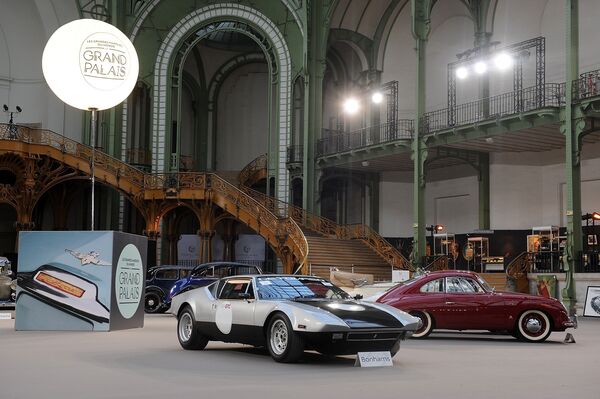 The Discreet Charm of the Past: Vintage Cars Auction in Paris - Sputnik International