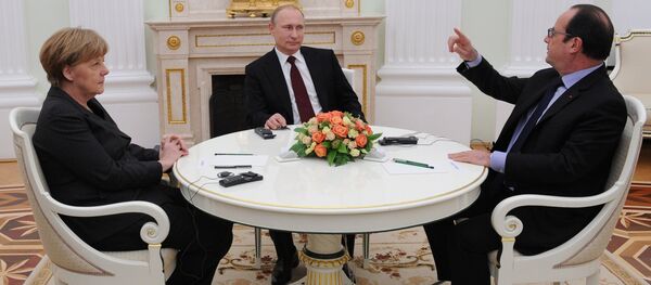Russian President Vladimir Putin holds meeting with FRG Chancellor Angela Merkel and President of France Francois Hollande - Sputnik International