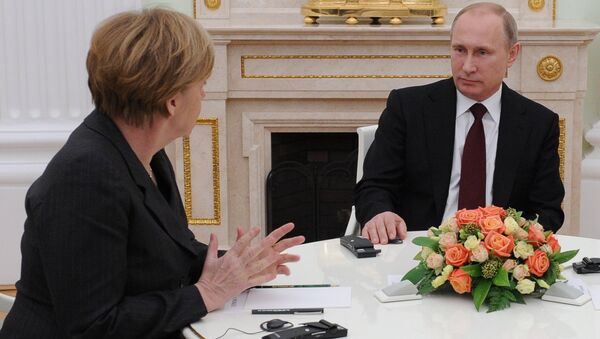 Russian President Vladimir Putin holds meeting with FRG Chancellor Angela Merkel and President of France Francois Hollande - Sputnik International