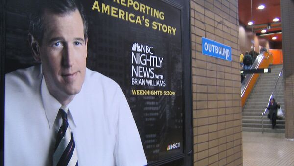 A poster for Nightly News with Brian Williams hangs in a San Francisco subway - Sputnik International