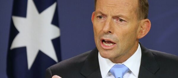 Australian Prime Minister Tony Abbott makes a statement at the government offices in Sydney, Australia Friday, Feb. 6, 2015 - Sputnik International