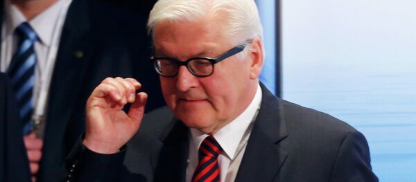 German Foreign Minister Frank-Walter Steinmeier arrives for the chairman's debate during the 51st Munich Security Conference at the 'Bayerischer Hof' hotel in Munich February 8, 2015 - Sputnik International