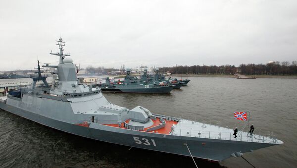 Naval ships in Kronshtadt port prepared for voyage - Sputnik International