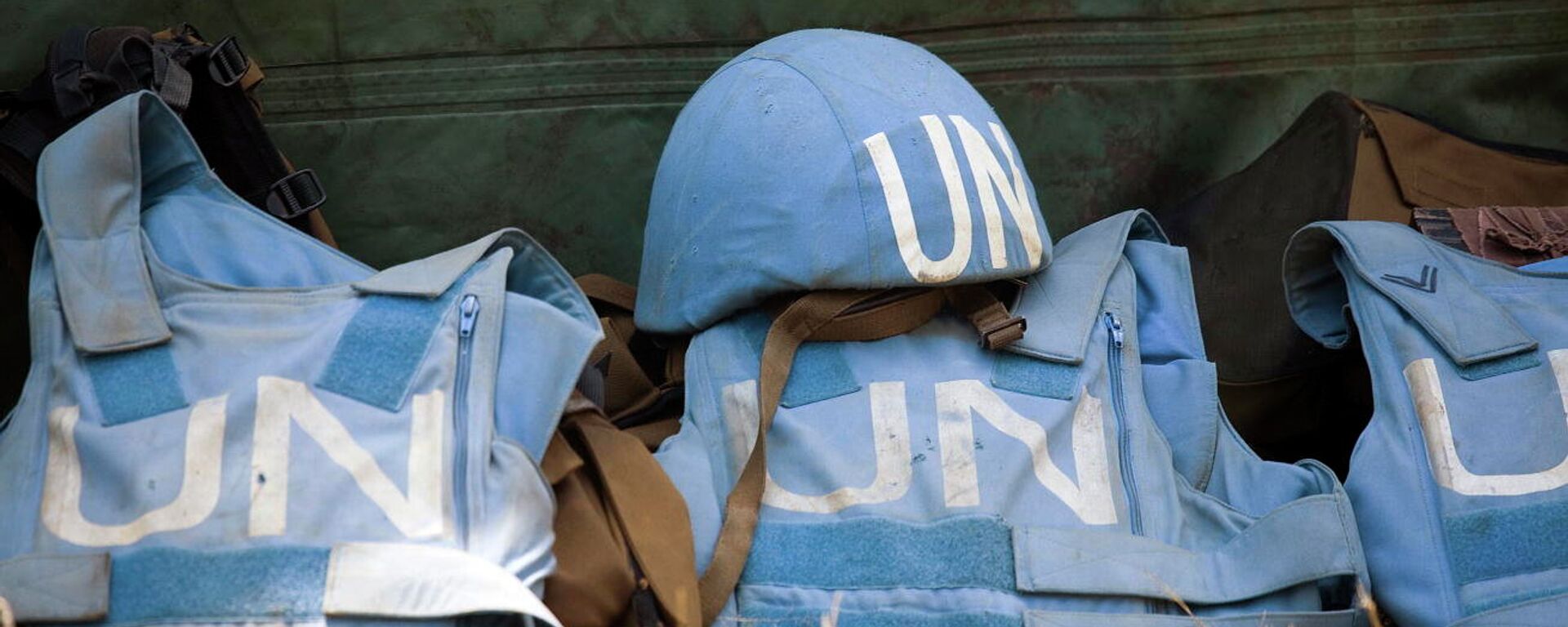 Helmet and Flack Jackets of UN Peacekeepers - Sputnik International, 1920, 08.02.2023