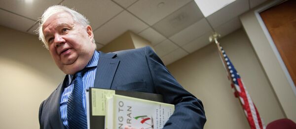 Sergey Kislyak, Russia's ambassador to the US speaks with reporters following his address on the Syrian situation, Friday, Sept. 6, 2013 - Sputnik International