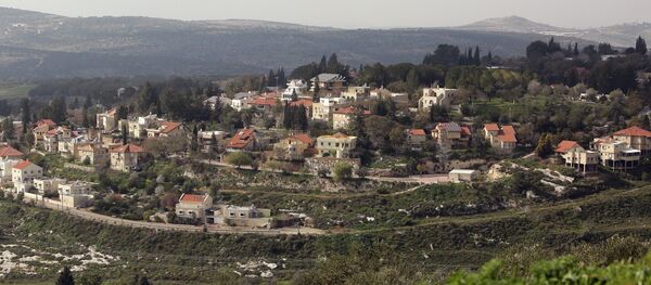 A picture shows a partial view of the Israeli settlement of Qadumim (Kedumim), near the Palestinian town of Nablus, in the Israeli-occupied West Bank, on February 9, 2015 - Sputnik International