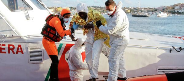 A migrant who survived a shipwreck A migrant who survived a shipwreck - Sputnik International