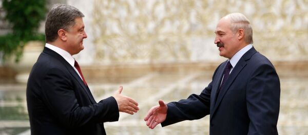 Petro Poroshenko and Alexander Lukashenko Petro Poroshenko and Alexander Lukashenko - Sputnik International