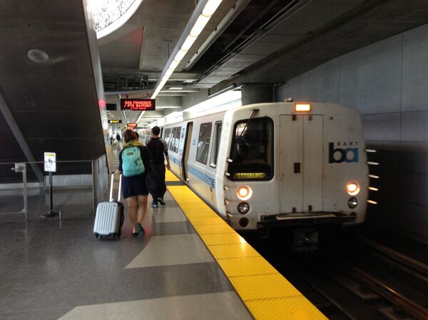 Health officials have warned that those without vaccinations who came in contact with the infected BART commuter are at “high risk” of contracting the disease, while the chance of vaccinated people contracting the disease is “highly unlikely.” - Sputnik International