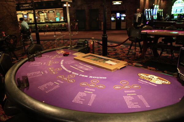 In a mini-baccarat card game at the casino in April 2012, the players had realized a pattern in which cards were emerging, so they upped their bets from $10 to $5,000 and won 41 straight hands. In a mini-baccarat card game at the casino in April 2012, the players had realized a pattern in which cards were emerging, so they upped their bets from $10 to $5,000 and won 41 straight hands. - Sputnik International