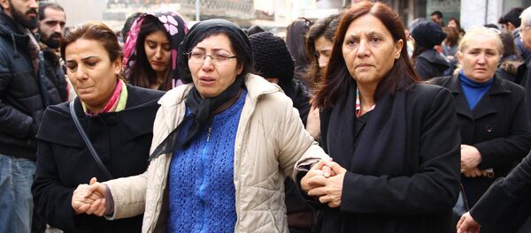 Özgecan Aslan's mother Özgecan Aslan's mother - Sputnik International