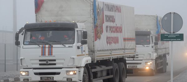 Russia's 14th humanitarian aid convoy for southeast Ukraine at the Matveyev Kurgan border crossing checkpoint Russia's 14th humanitarian aid convoy for southeast Ukraine at the Matveyev Kurgan border crossing checkpoint - Sputnik International