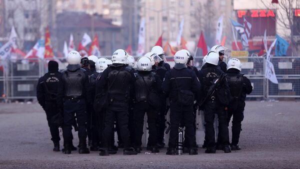 Turkish police officers - Sputnik International