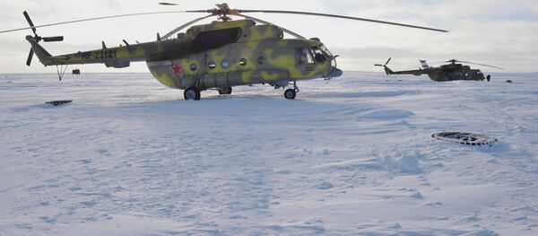 A Mil Mi-8 helicopter at the Nagurskoye border post of the Arkhangelsk Region FSB Border Department. A Mil Mi-8 helicopter at the Nagurskoye border post of the Arkhangelsk Region FSB Border Department. - Sputnik International