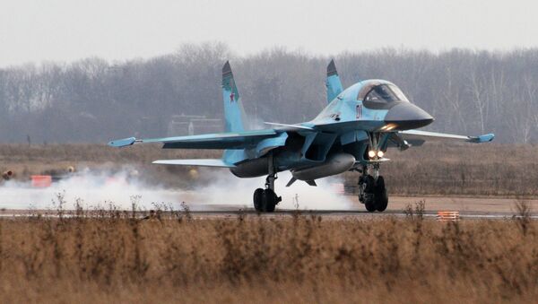 Su-34 bombers arrive from Novosibirsk - Sputnik International
