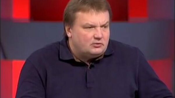 Poroshenko Bloc MP Vadim Denisenko says NATO will begin bombing of Donbas in a matter of a few months. - Sputnik International