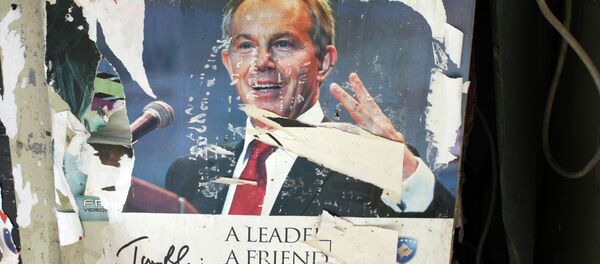Tony Blair ripped poster Tony Blair ripped poster - Sputnik International