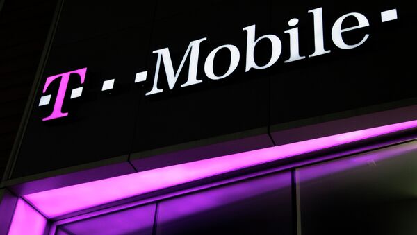 A sign for a T-Mobile store is displayed in New York - Sputnik International