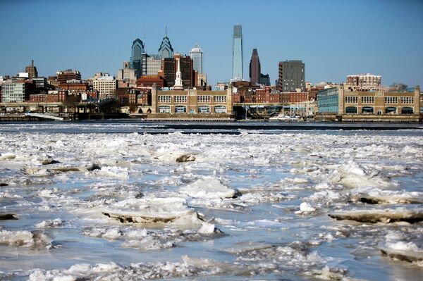 Ice collects on the Delaware River in view of Philadelphia. Ice collects on the Delaware River in view of Philadelphia. - Sputnik International