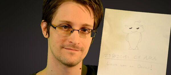 On Monday, after the film, Citizenfour, won the Oscar for Best Documentary, filmmaker Laura Poitras, journalist Glenn Greenwald and the film’s subject, NSA whistleblower Edward Snowden opened themselves up to questions during a Reddit AMA. - Sputnik International