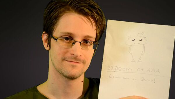 On Monday, after the film, Citizenfour, won the Oscar for Best Documentary, filmmaker Laura Poitras, journalist Glenn Greenwald and the film’s subject, NSA whistleblower Edward Snowden opened themselves up to questions during a Reddit AMA. - Sputnik International