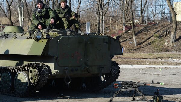 A check point of the Donetsk People's Republic (DPR) militia on the outskirts of Debaltseve - Sputnik International