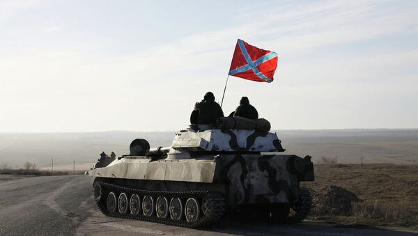 DPR withdraws heavy military equipment from Donetsk Region - Sputnik International