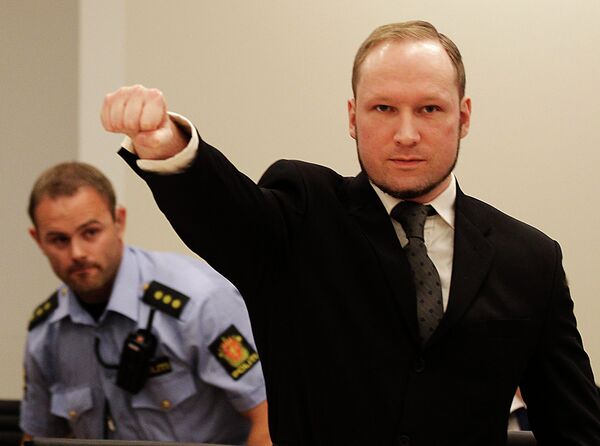 Anders Behring Breivik, makes a salute after arriving in the court room at a courthouse in Oslo, August 2012. Anders Behring Breivik, makes a salute after arriving in the court room at a courthouse in Oslo, August 2012. - Sputnik International