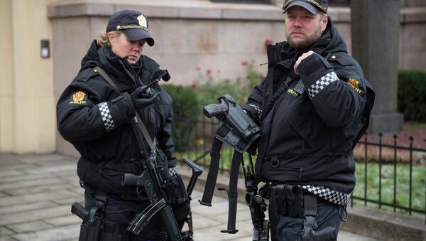 Armed police officers  in Oslo - Sputnik International