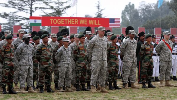 US and Indian Troops Participate in Joint Exercises in Chaubattia, India - Sputnik International